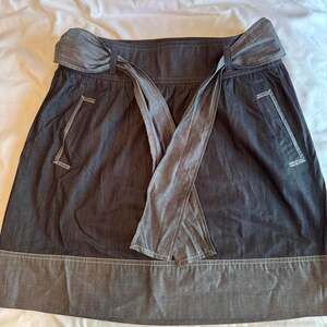 Ann Taylor Loft Petites Denim Tie-Waist Mini Skirt Size 8P